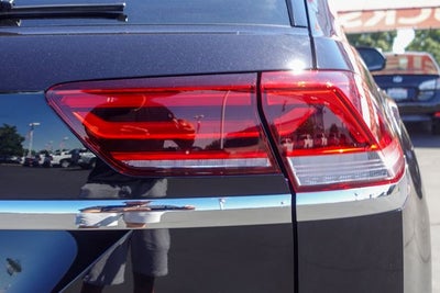 2023 Volkswagen Atlas Cross Sport 2.0T SE w/Technology