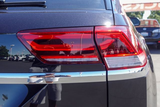 2023 Volkswagen Atlas Cross Sport 2.0T SE w/Technology