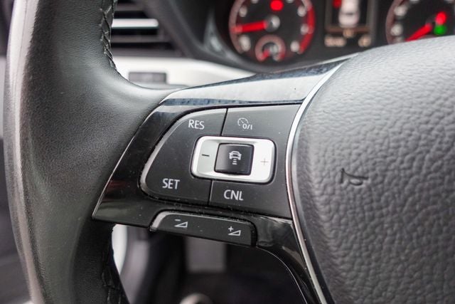 2021 Volkswagen Passat 2.0T SE