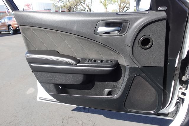 2018 Dodge Charger V6