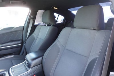 2018 Dodge Charger V6