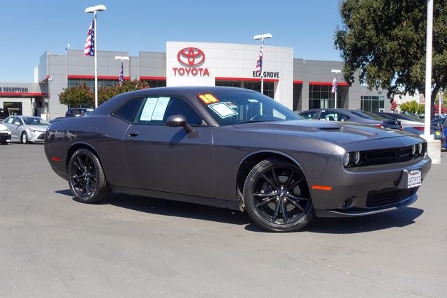 2018 Dodge Challenger SXT