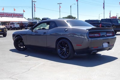 2018 Dodge Challenger SXT