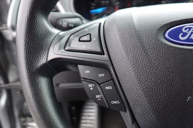 2020 Ford Edge SE