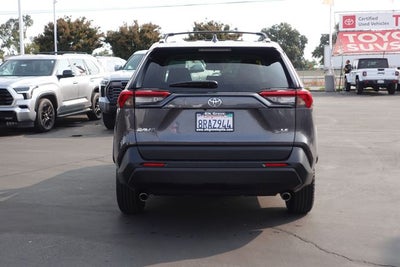 2019 Toyota RAV4 LE