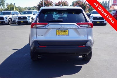 2025 Toyota RAV4 XLE