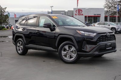 2024 Toyota RAV4 XLE