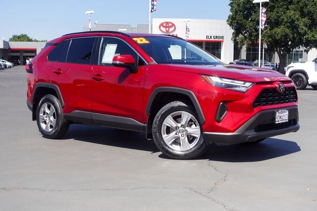 2022 Toyota RAV4 XLE