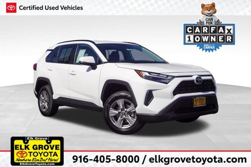 2025 Toyota RAV4 XLE