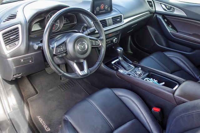 2018 Mazda Mazda3 Touring