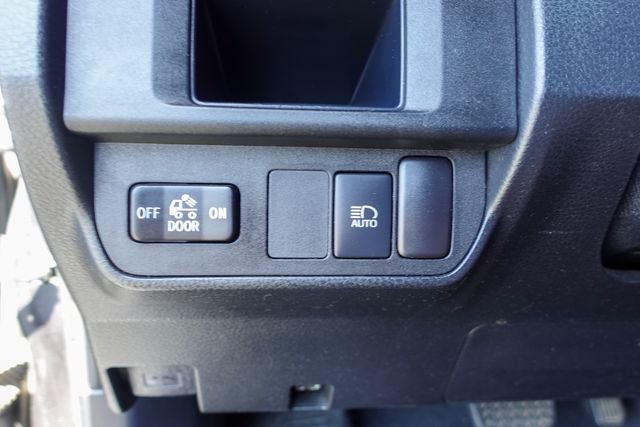 2018 Toyota Tacoma SR5 V6