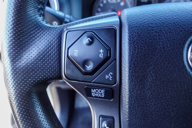 2022 Toyota Tacoma TRD Off-Road V6