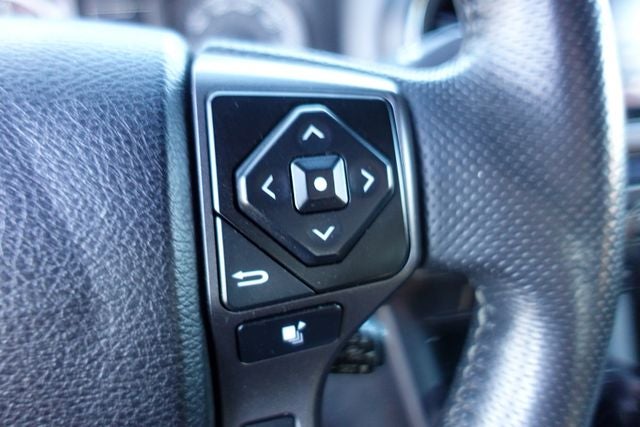 2022 Toyota Tacoma TRD Off-Road V6