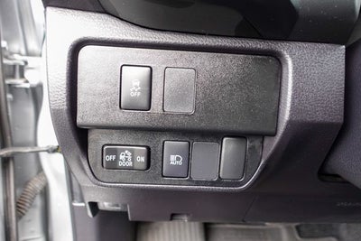 2022 Toyota Tacoma SR V6