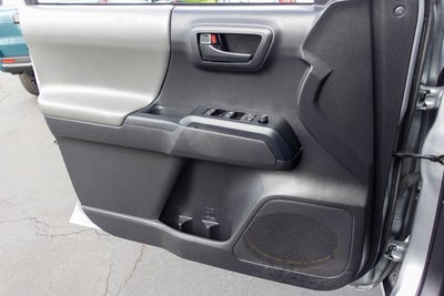 2022 Toyota Tacoma SR V6