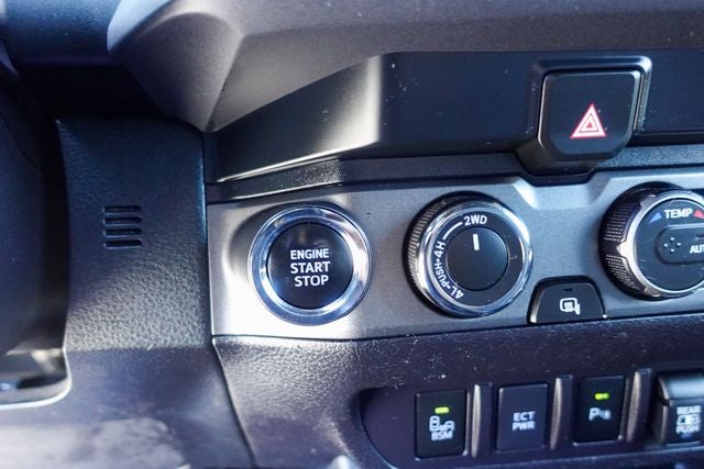 2023 Toyota Tacoma TRD Sport V6