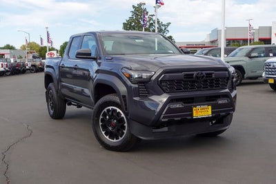 2026 Toyota Tacoma Hybrid TRD Off Road