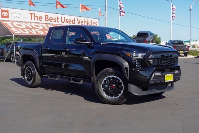 2026 Toyota Tacoma Hybrid TRD Off Road