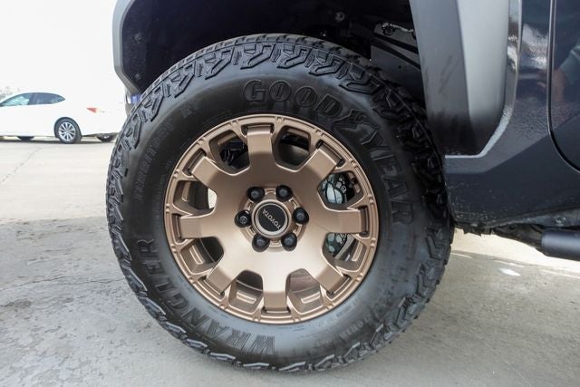 2025 Toyota Tacoma Hybrid Trailhunter