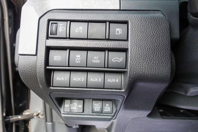 2025 Toyota Tacoma Hybrid Trailhunter