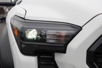 2025 Toyota Tacoma Hybrid TRD Off Road