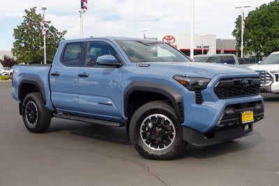 2026 Toyota Tacoma Hybrid TRD Off Road