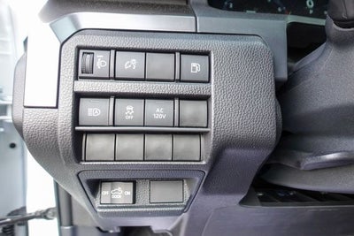 2025 Toyota Tacoma Hybrid TRD Off Road