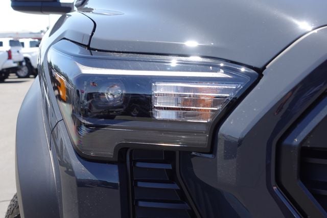 2026 Toyota Tacoma Hybrid TRD Off Road