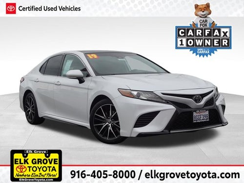 2019 Toyota Camry XSE
