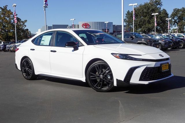 2026 Toyota Camry SE Nightshade