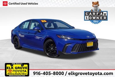 2025 Toyota Camry SE