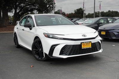 2026 Toyota Camry SE Nightshade