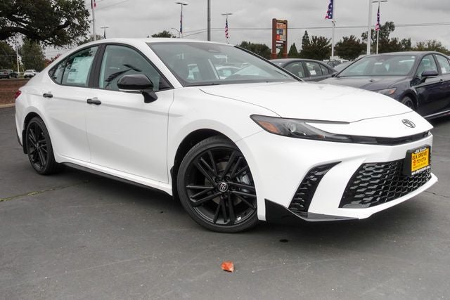 2026 Toyota Camry SE Nightshade