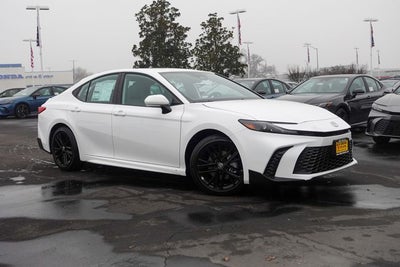 2026 Toyota Camry SE