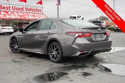 2024 Toyota Camry SE