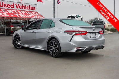 2024 Toyota Camry SE