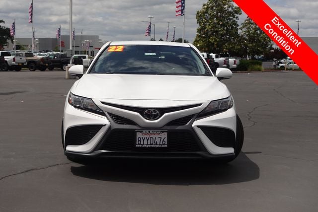 2022 Toyota Camry SE