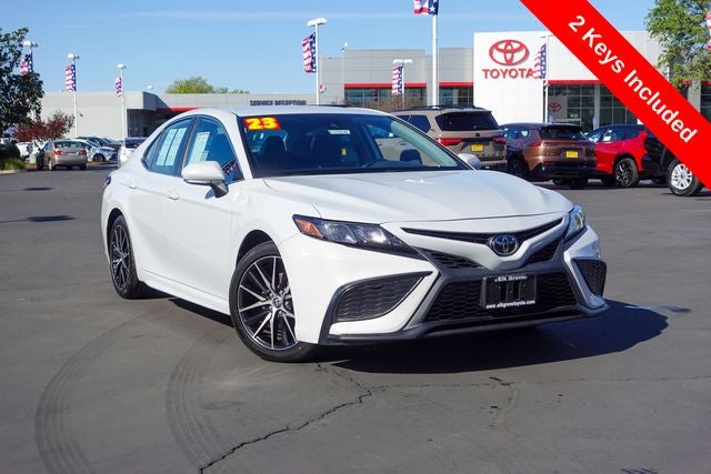 2023 Toyota Camry SE