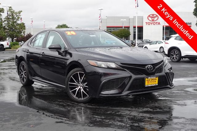 2024 Toyota Camry SE