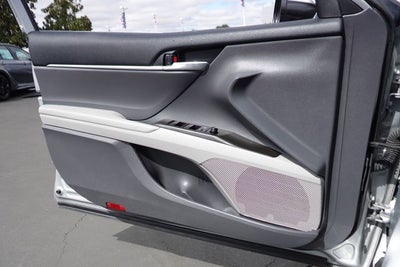 2021 Toyota Camry Hybrid SE