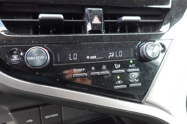 2021 Toyota Camry Hybrid SE
