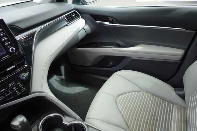 2021 Toyota Camry Hybrid SE