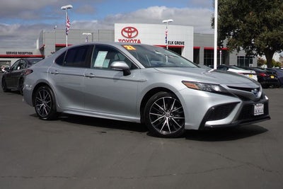 2021 Toyota Camry Hybrid SE