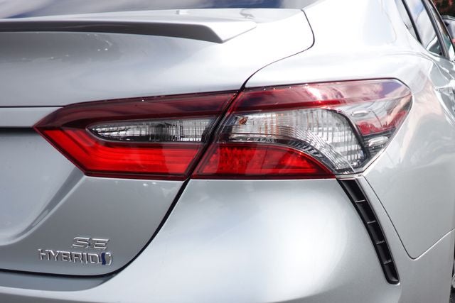 2021 Toyota Camry Hybrid SE