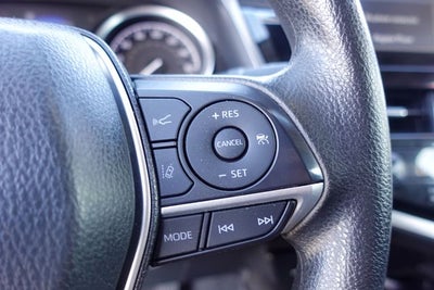 2024 Toyota Camry Hybrid LE