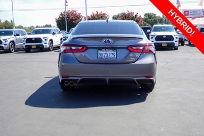 2024 Toyota Camry Hybrid SE