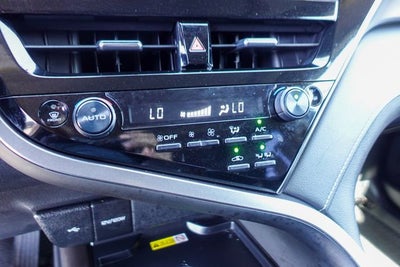 2024 Toyota Camry Hybrid SE