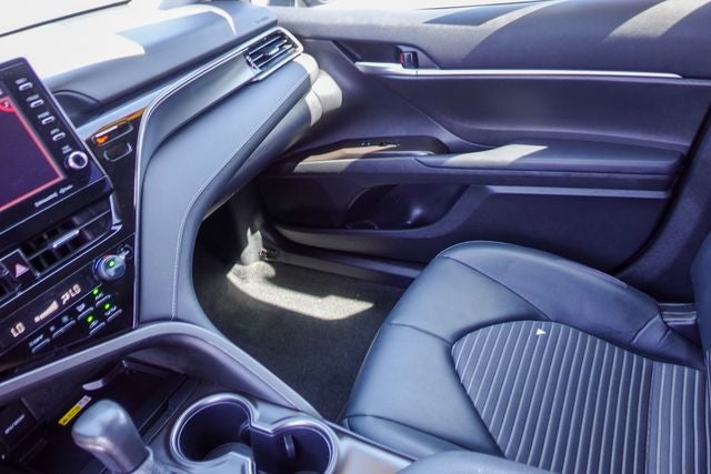 2024 Toyota Camry Hybrid SE