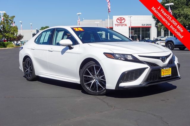 2024 Toyota Camry SE