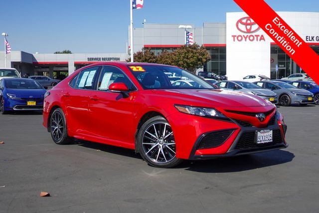2022 Toyota Camry SE